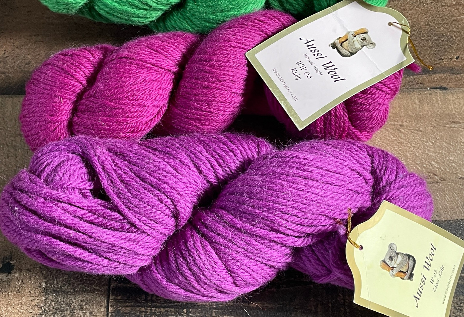 Aussi Australian Wool Lot 5 skeins Dyed Yellow Green Magenta Natural Yarn NWT