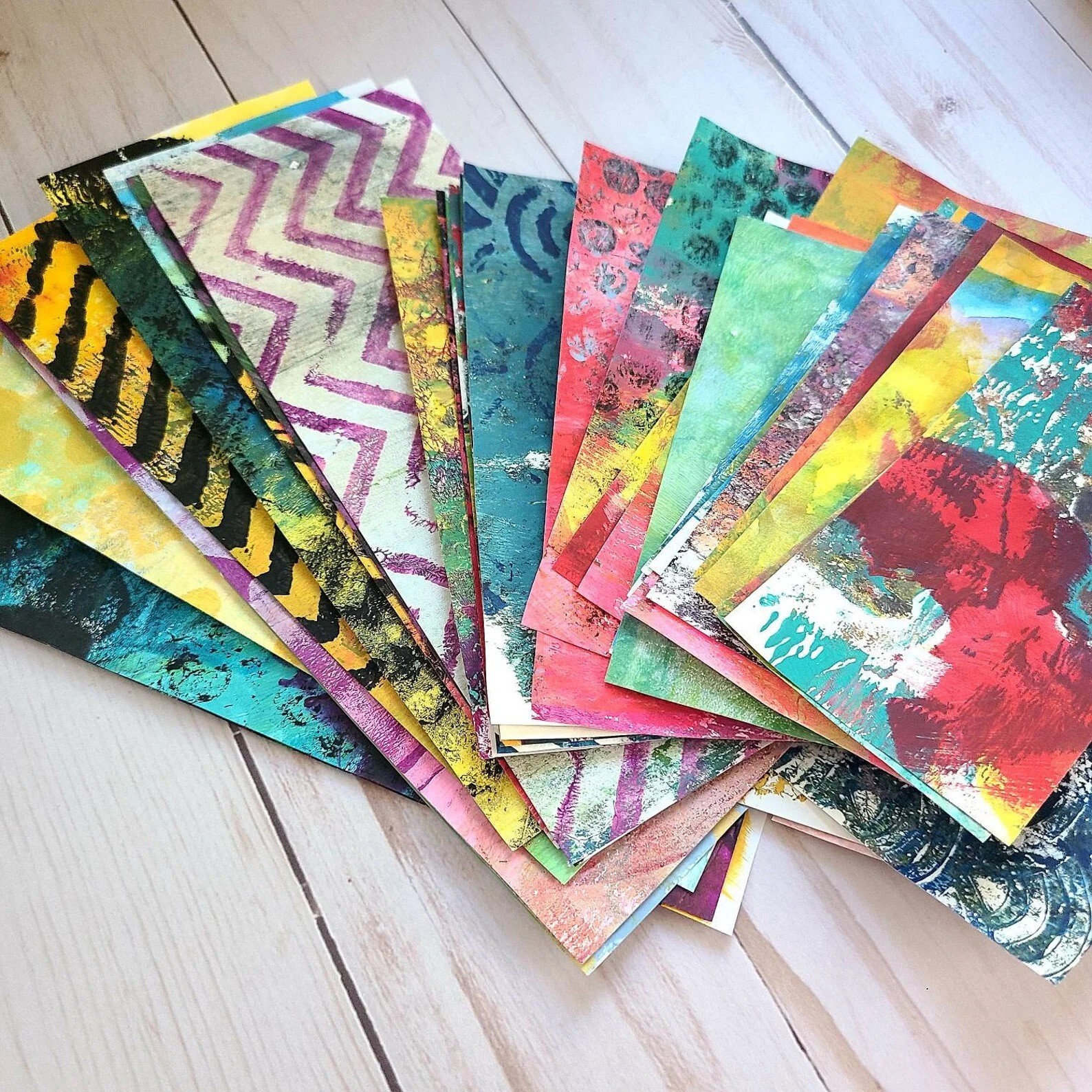 Collage Papers: 40 Beautiful Hand Painted. Collage Paper Samples For Art Journal