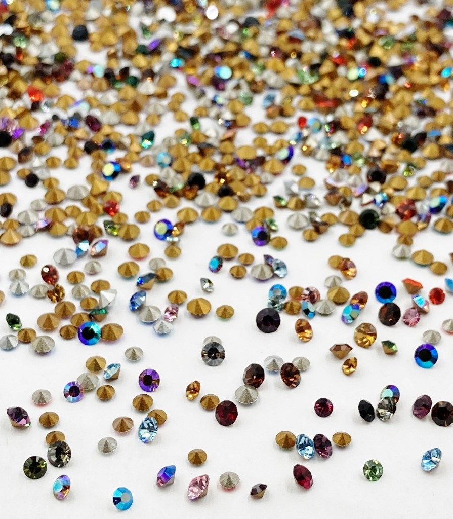 300 Vintage Swarovski Crystal 2mm. To 3mm. Tiny Rhinestones – Jewelry Repair J49