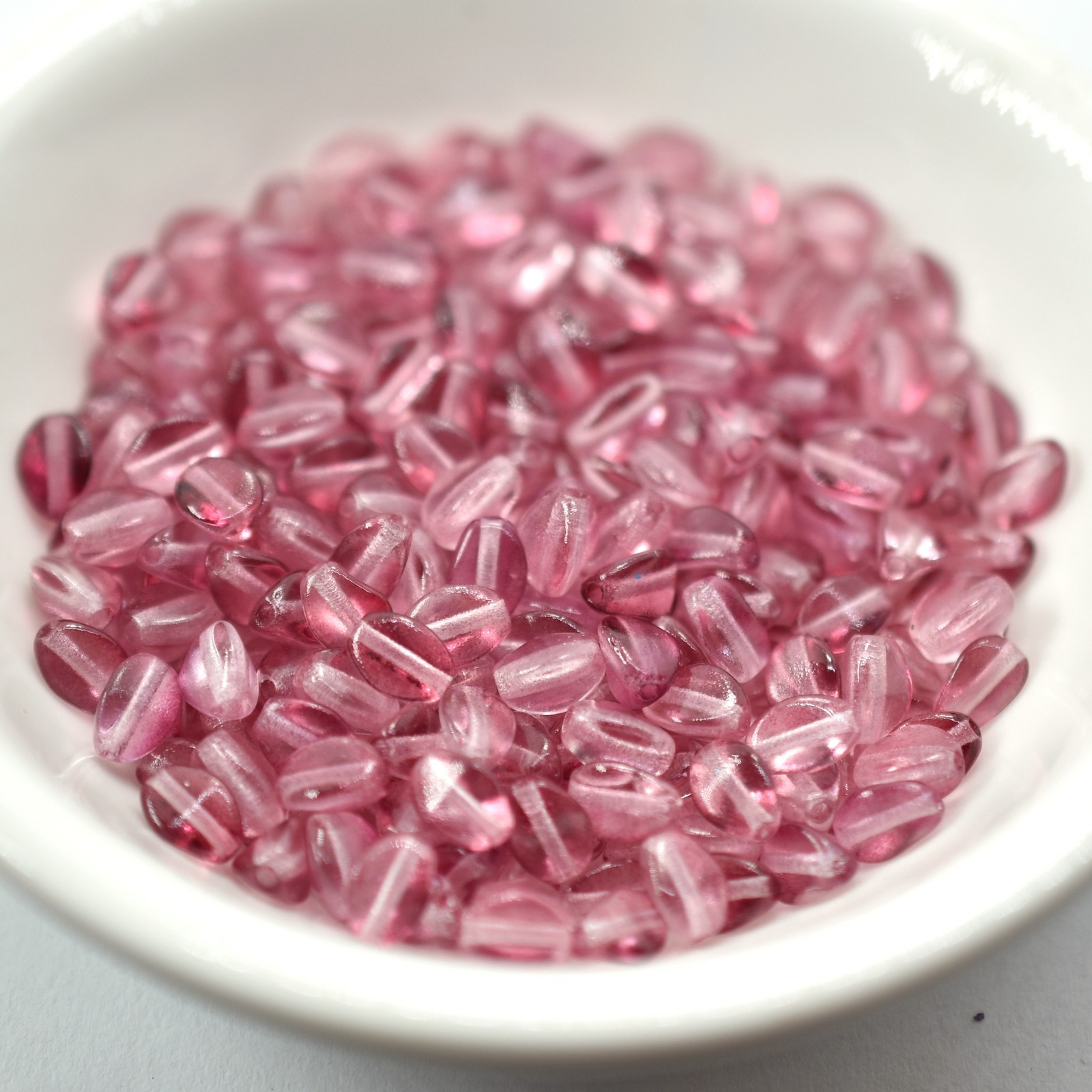 50 Beads – 5x3mm Pinch Crystal Red Luster Czech Glass