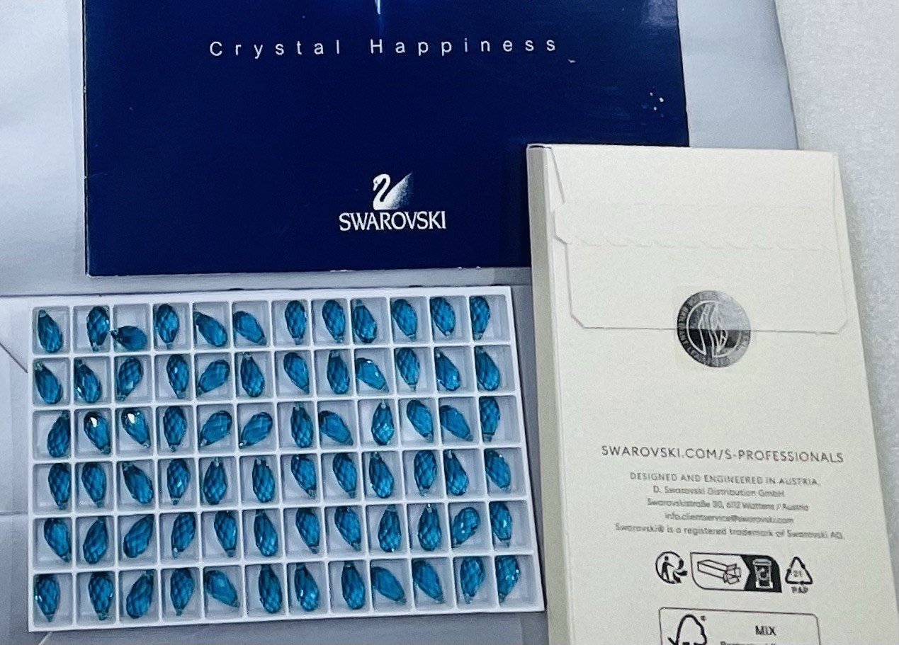 Swarovski Briolette Pendant 6010 11 x 5.5 mm Blue Zircon 12Pcs Pack Austria