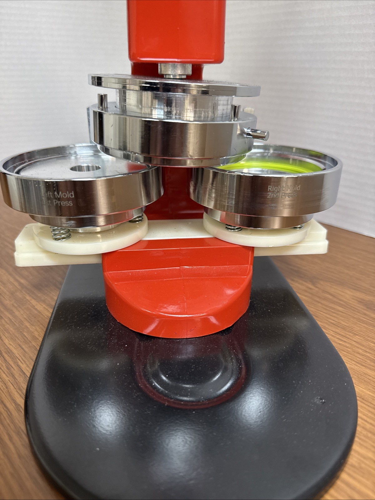 VEVOR Button Maker Machine Pin Maker Machine