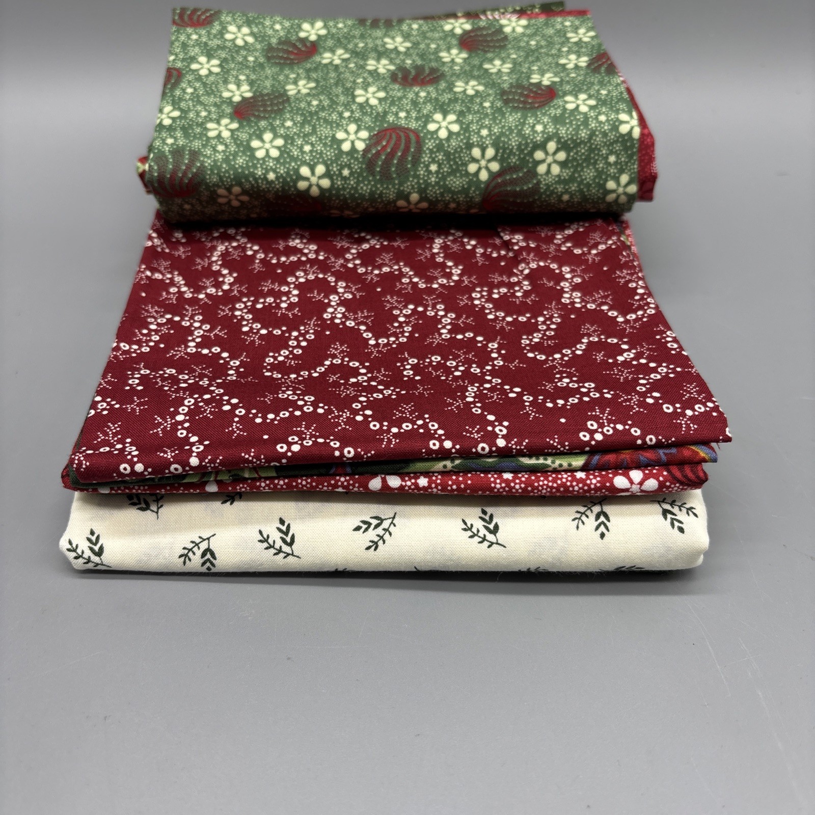 Quilt Kit – Villa Rosa Designs Crimson Glory 52” X 64” Quilt