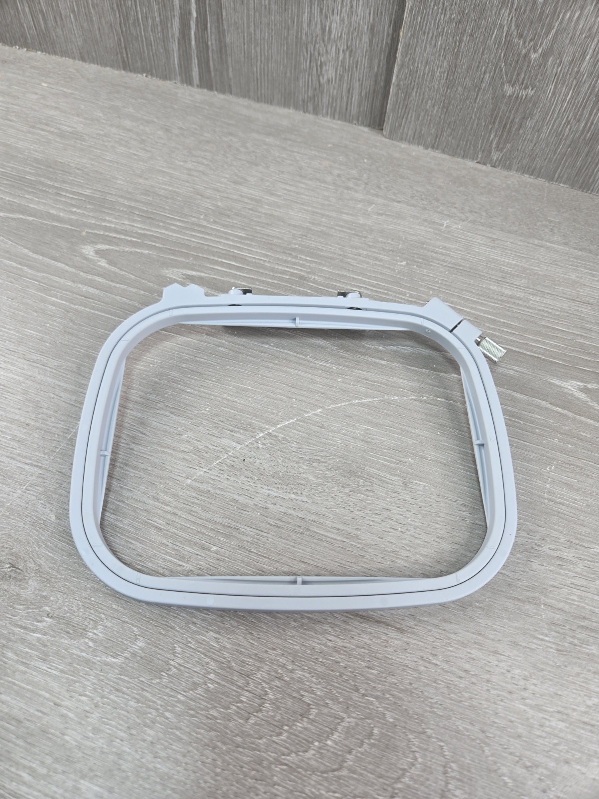 Bernina Artista Embroidery Hoop 125mm x 170mm Genuine Part #004 456
