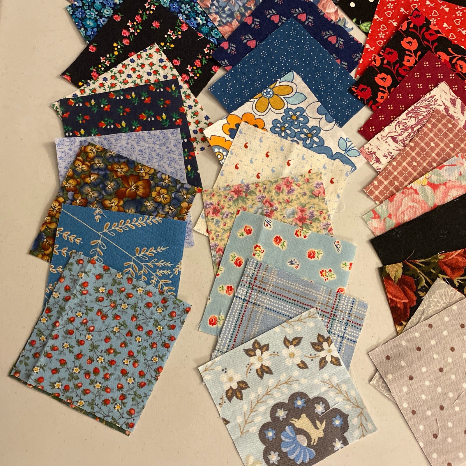 100 3 INCH (3” X 3”) QUILT SQUARES – Cotton Fabric Crafts Sew – No Duplicates