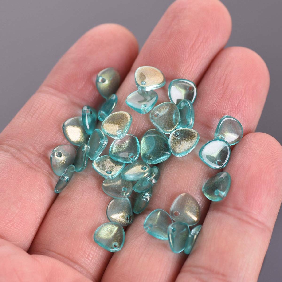 20pcs 8mm Foil Crystal Glass Petal Loose Pendant Beads lot for Jewellery Making