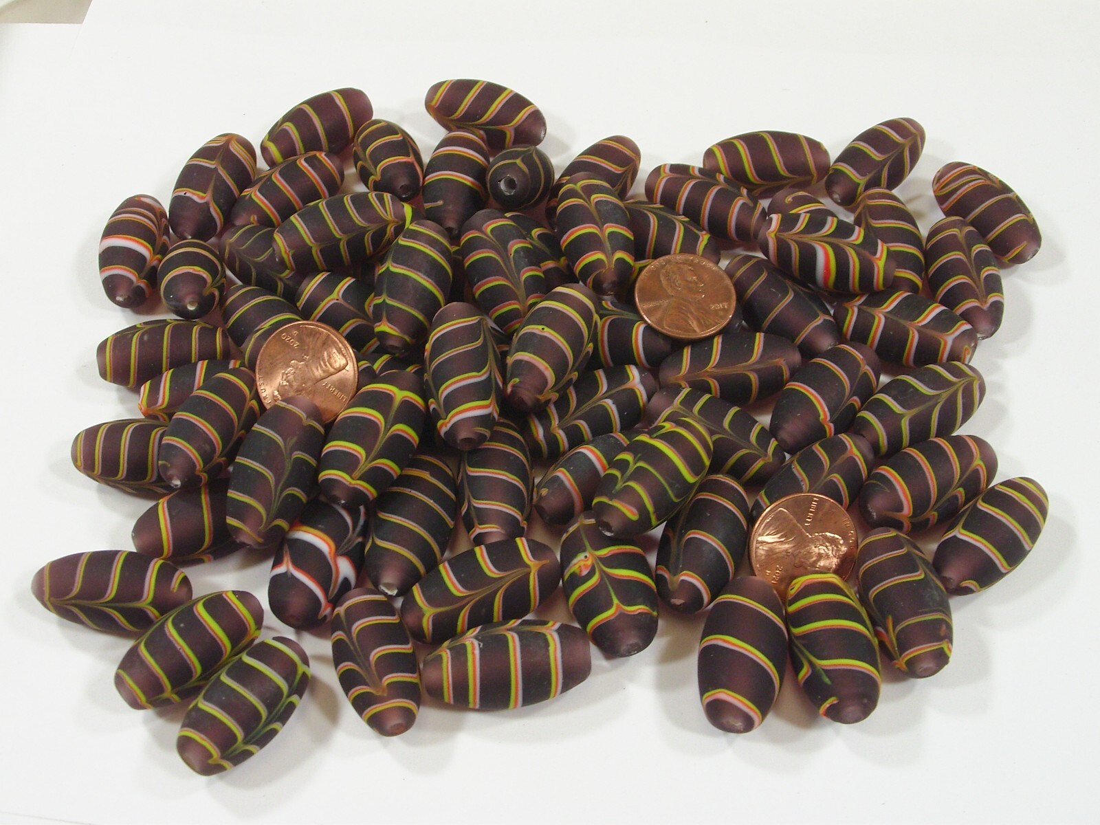 2 Pounds Purple Feather (14mm x 27mm) India Handmade Glass Beads (GP-22) ⭐