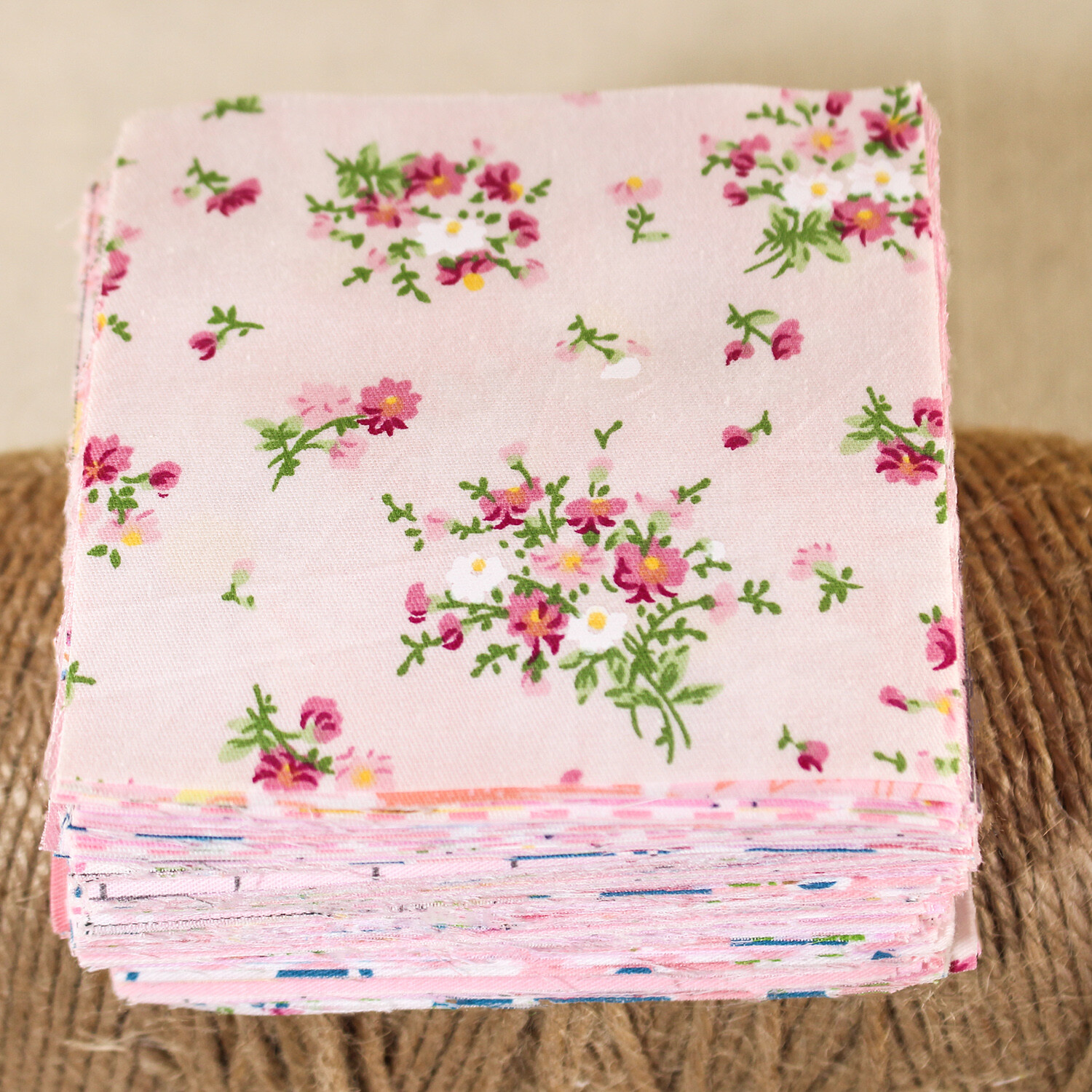 100 Sewing Pink Cotton Floral Quilting Fabric Squares Scraps Bundle Craft Diy