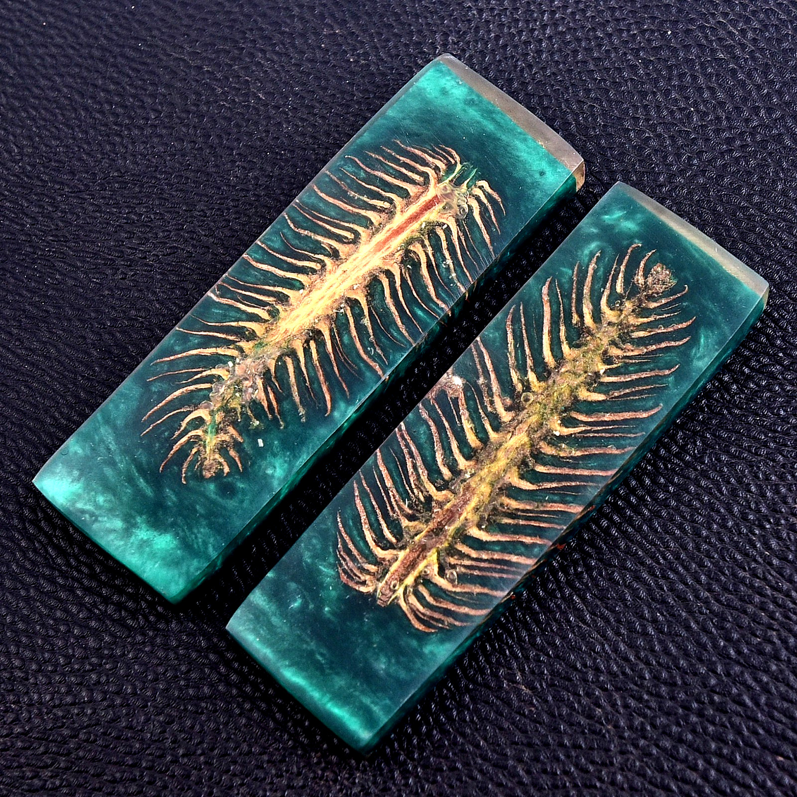 Custom Made Stabilized Pine Cones Resin Pair Scales For Knife Making Handle 2956