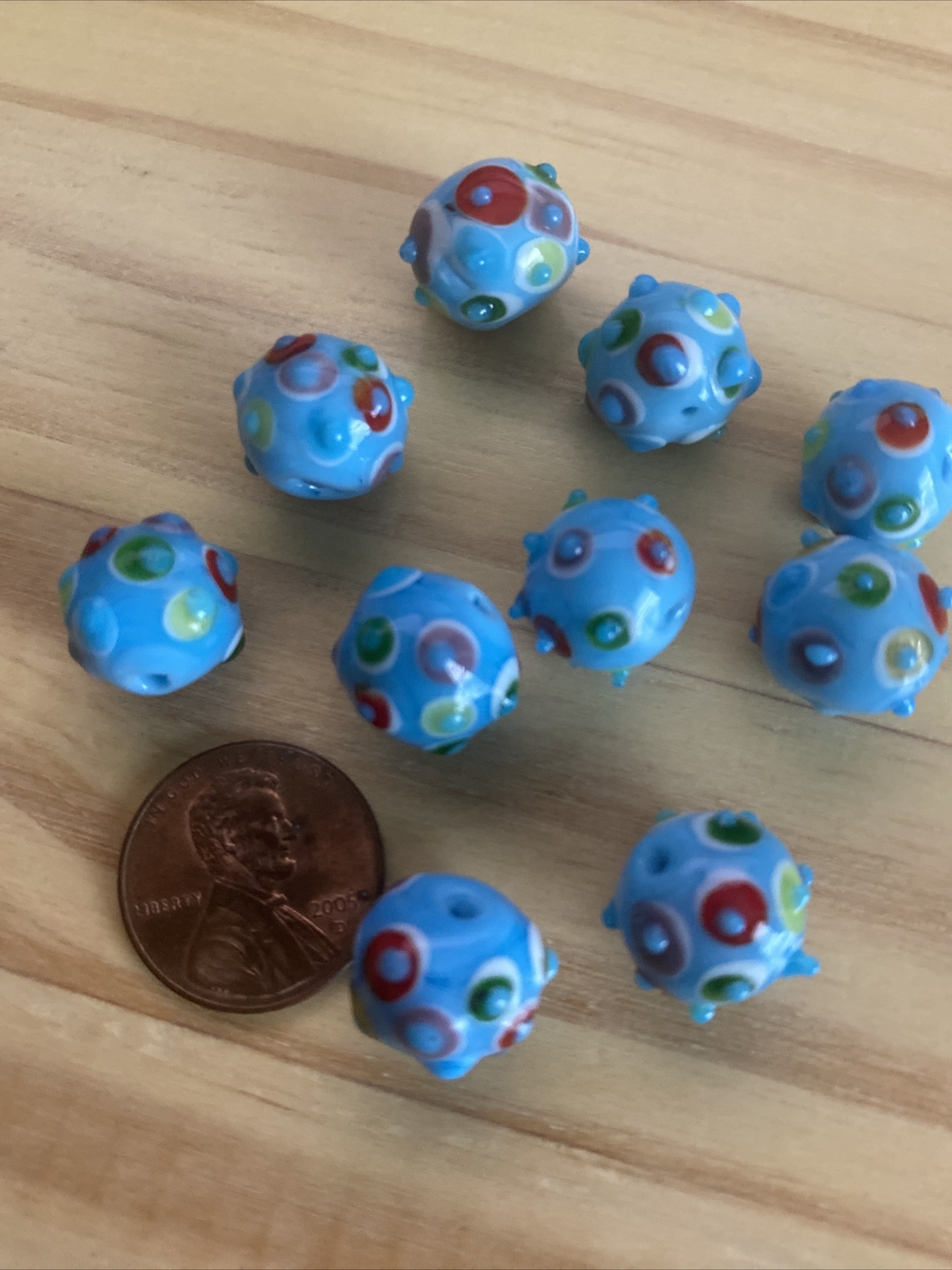 10 AQUA BLUE RED PURPLE GREEN SPOTS- BUMPY ROUND glass lamp work 13mm Beads
