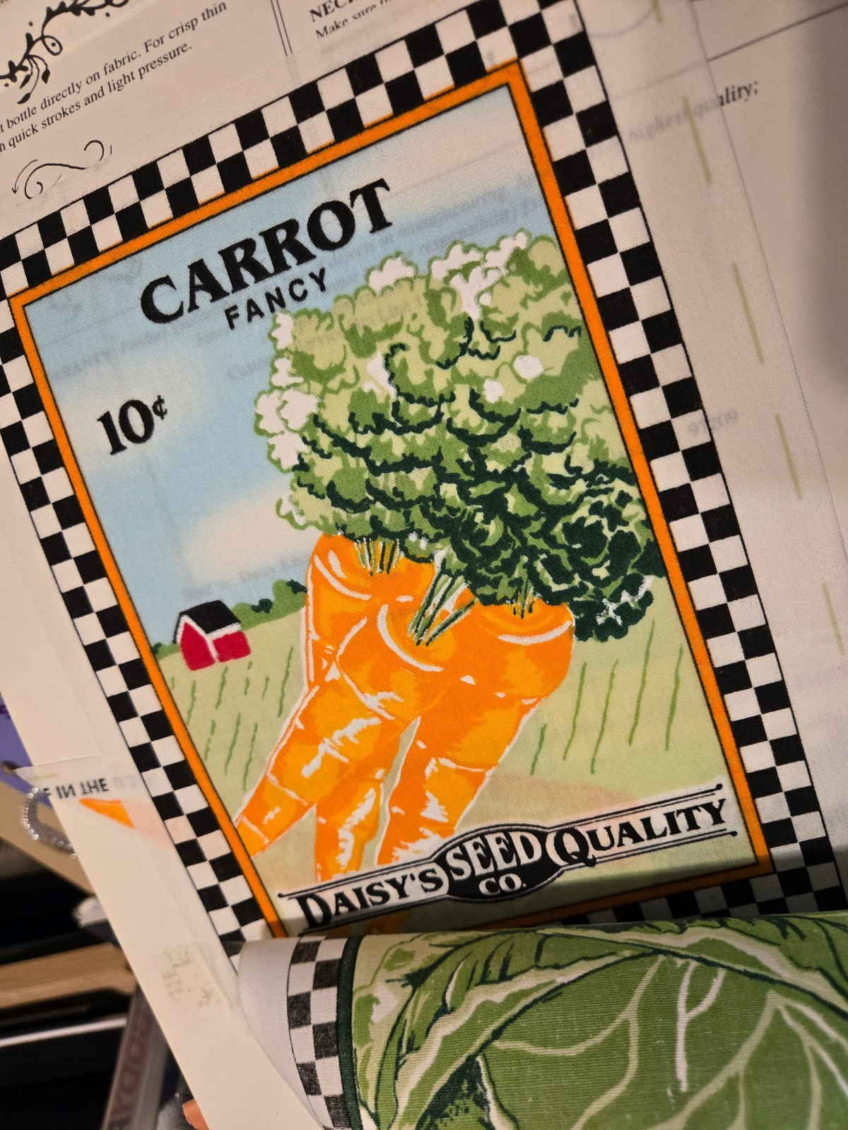 Vtg Daisy Kingdom Fabric Cut Outs no sew applique Cabbage & Carrot Panels