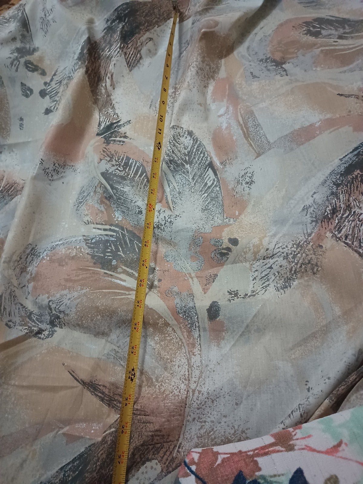 Lightweight Woven Fabric 45” Wide Beige Abstract Whimsical Print Cottonblend BTY