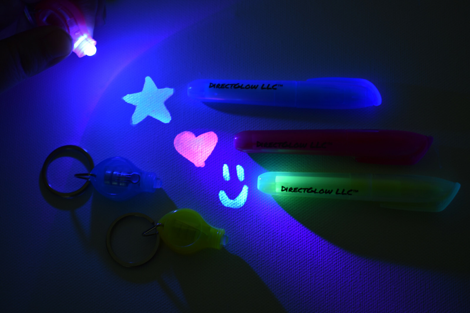 DirectGlow 3ct Invisible Blacklight Ink Marker Pen Blue Red Yellow with UV Light