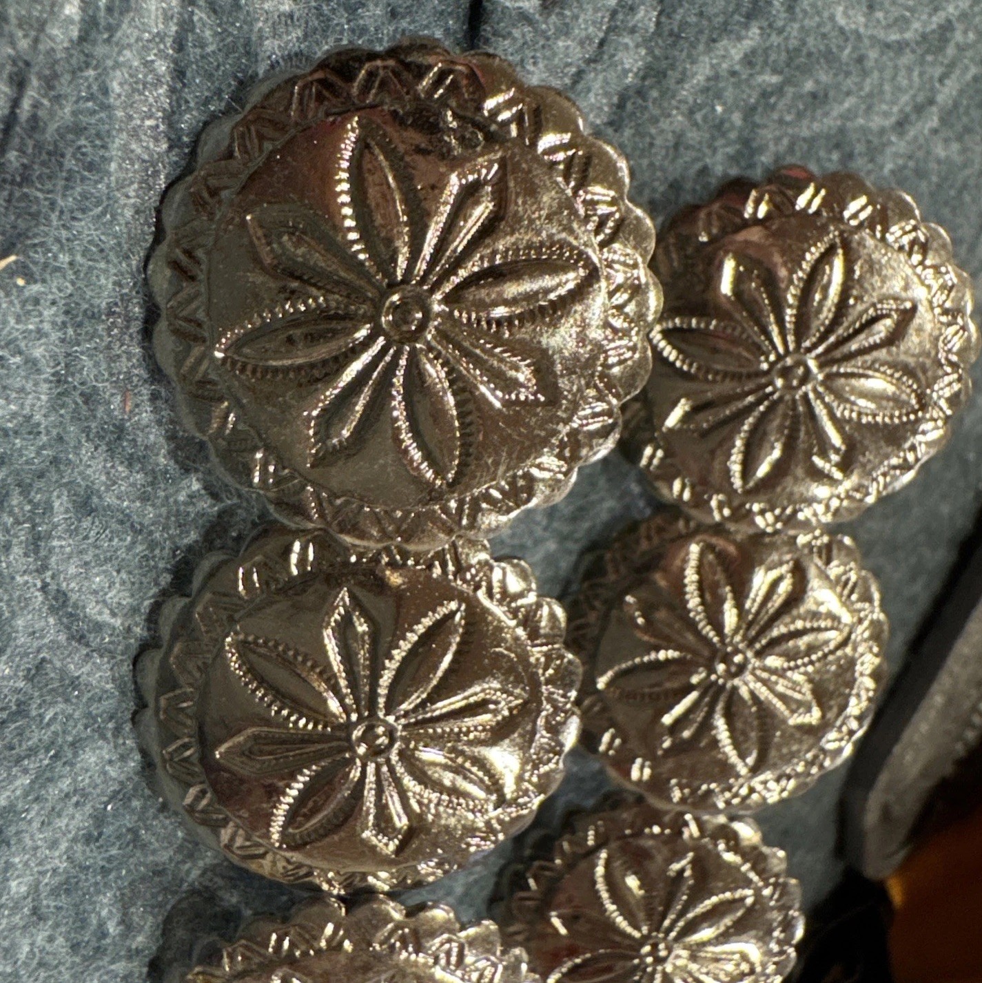6 – Silver Tone Concho Buttons – Western, Native Crafts – 1″ Large Stamped