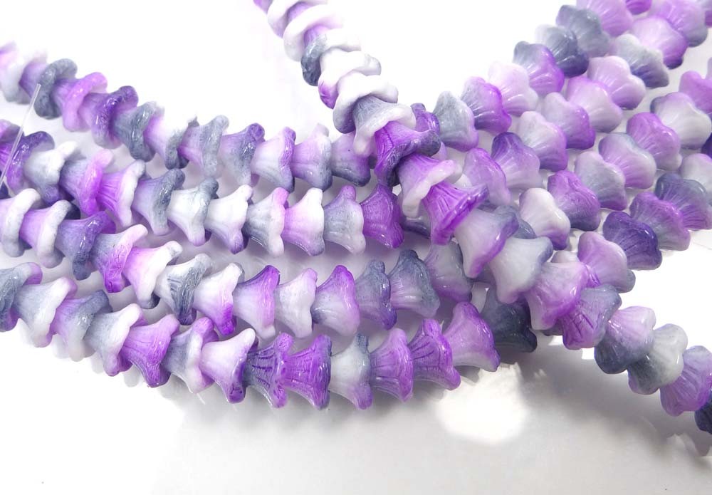 25 Czech Glass Flower Cup Beads 7 x 5 mm – Chalk White Funky Purple