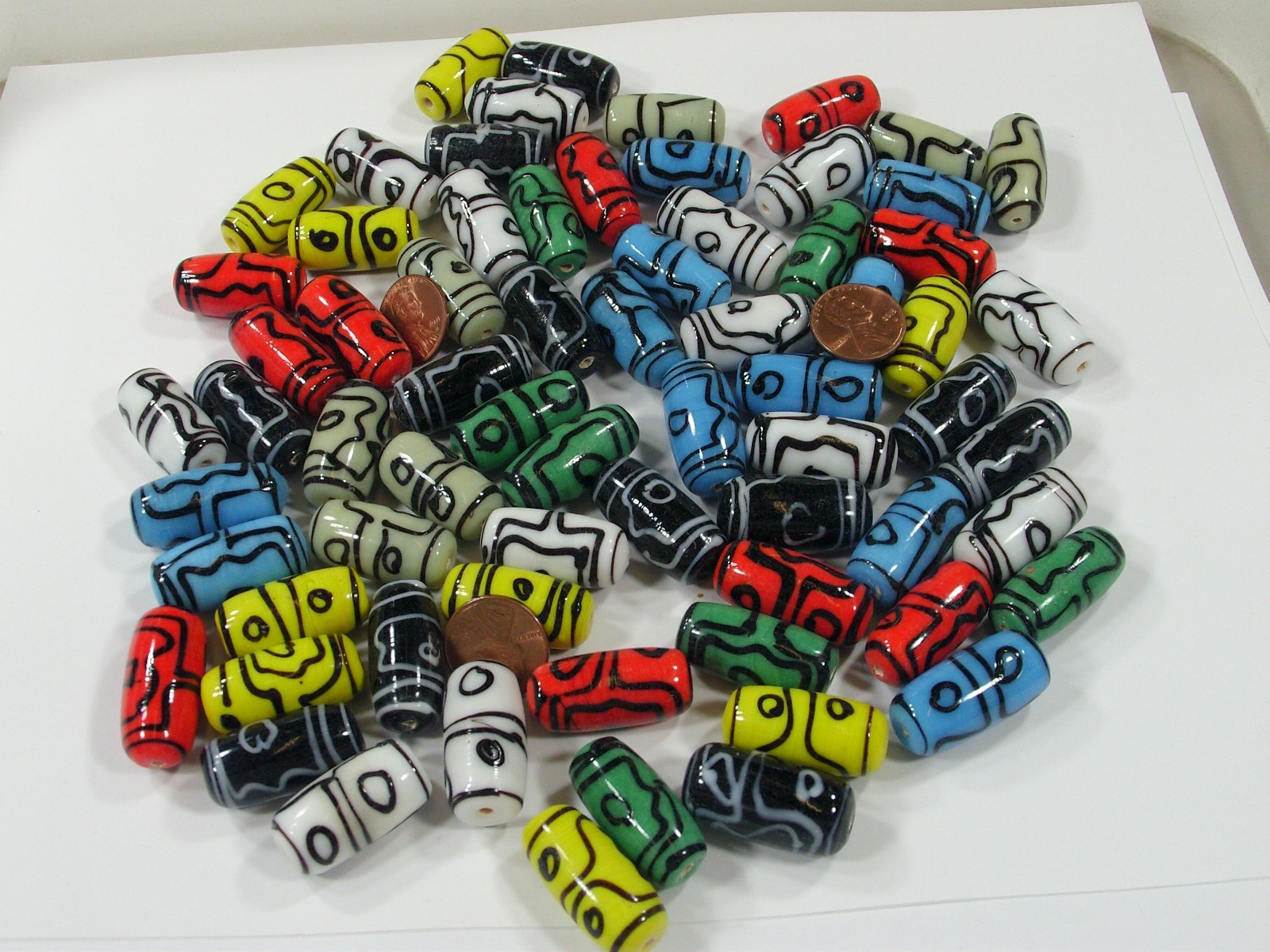 2 Pounds Assorted India Handmade Vintage Design Glass Beads Bulk Lot (RS-6)⭐