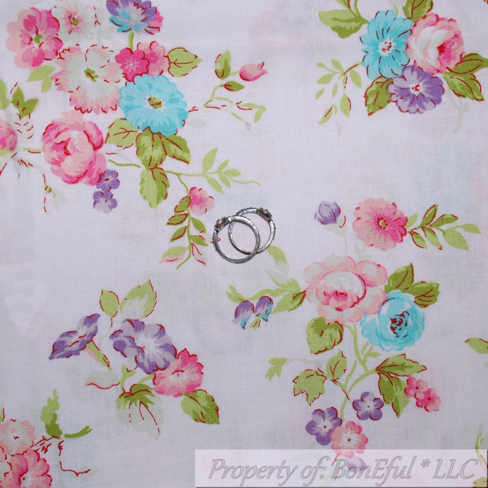 BonEful Fabric FQ Cotton Quilt Pastel Purple Girl White Flower Shabby Chic Mask