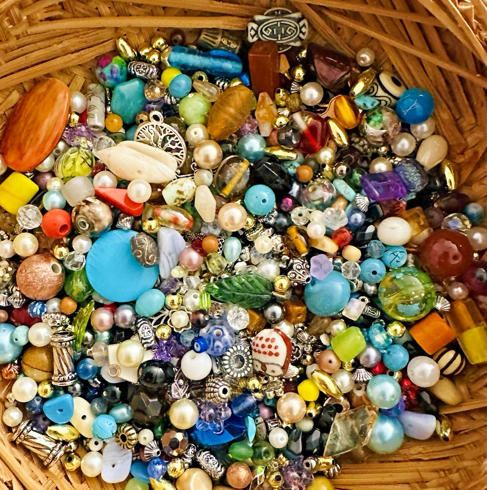 1 Pound Bead Soup Acrylic Glass Metal Charms Jewelry Making Supply Craft Lot #4A