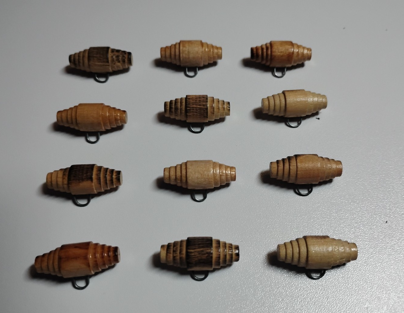 Vintage 7/8″ Brown Wooden Toggle Buttons with Metal Shanks – 1 Dozen