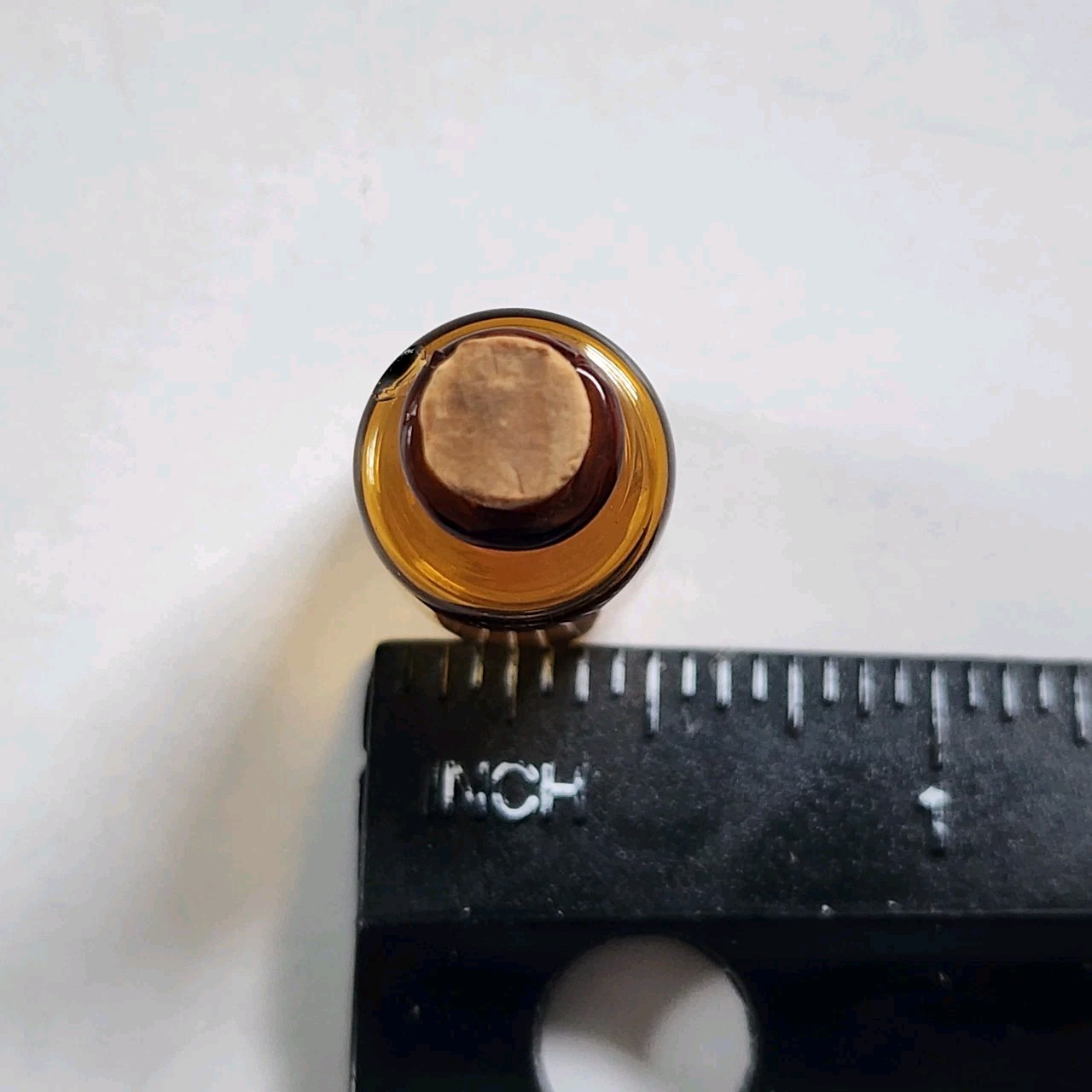 13/16″ Miniature Glass Bottle Amber Round Mini Dollhouse Kitchen Item Corked