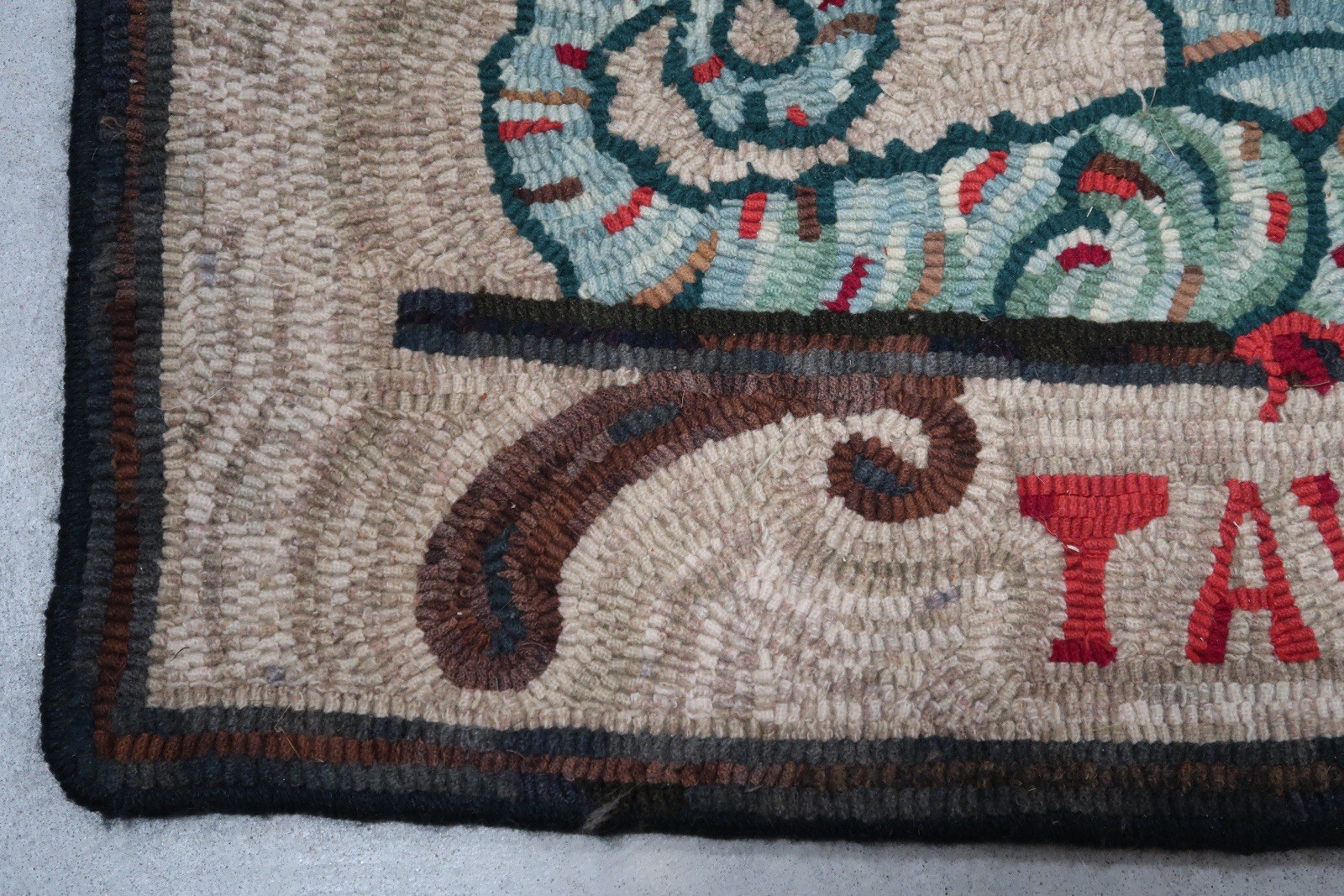 Hand Hooked Wool Rug Green Dragon Tavern Boston Tea Party Masonic Folk Art A3