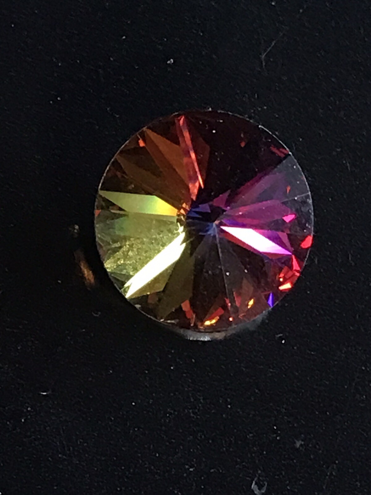 18mm Swarovski Crystal Rivoli Volcano 1122 Qty:1