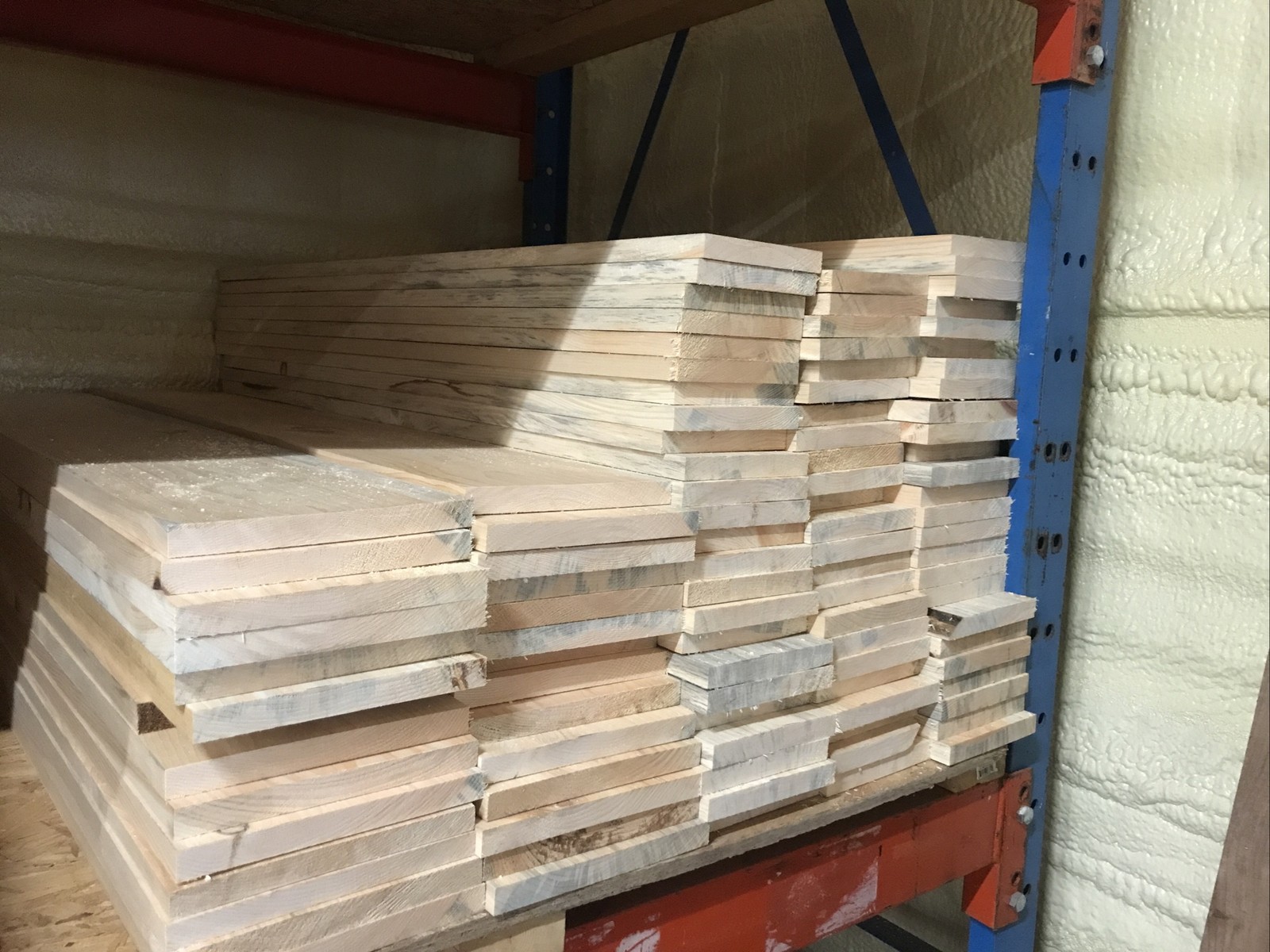 Blue Stain Pine Lumber 10 Bdft Kiln Dried S4S 3/4” Thick 6” Min Width 48” Length