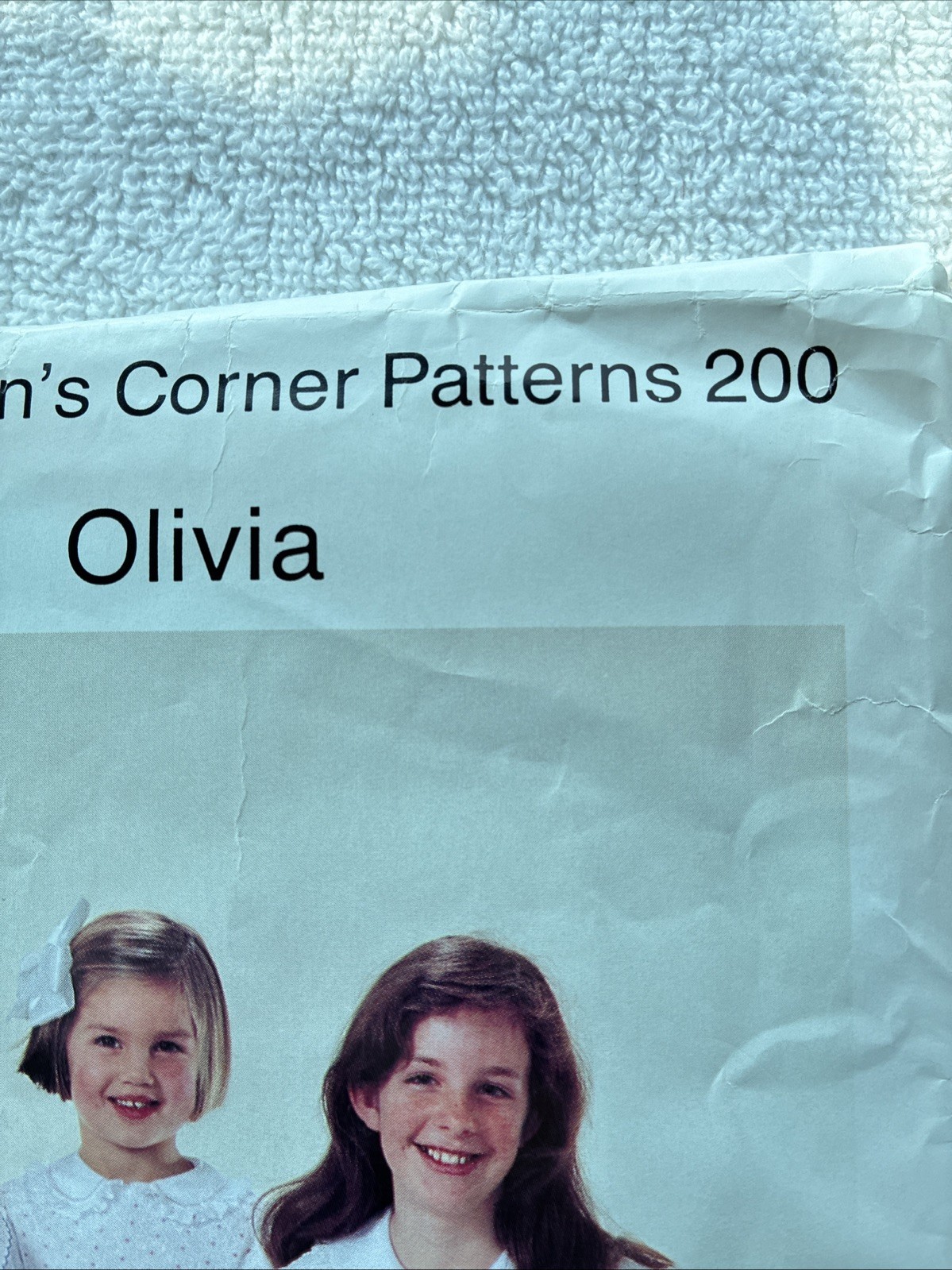 VTG NEW The Children’s Corner Patterns 200 Olivia Smocked Dress Sz 1-4 Uncut
