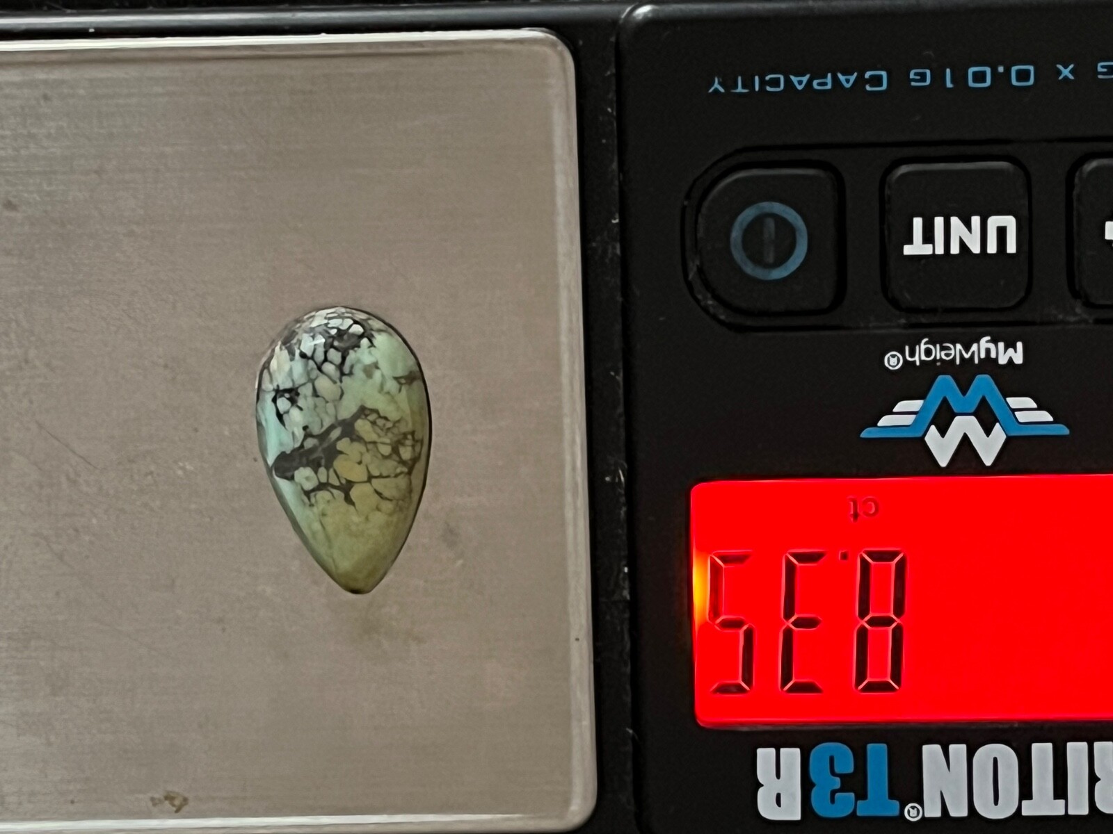 Tree Frog Variscite mine 8.35 ctw pear tear drop Cabochon NV, USA