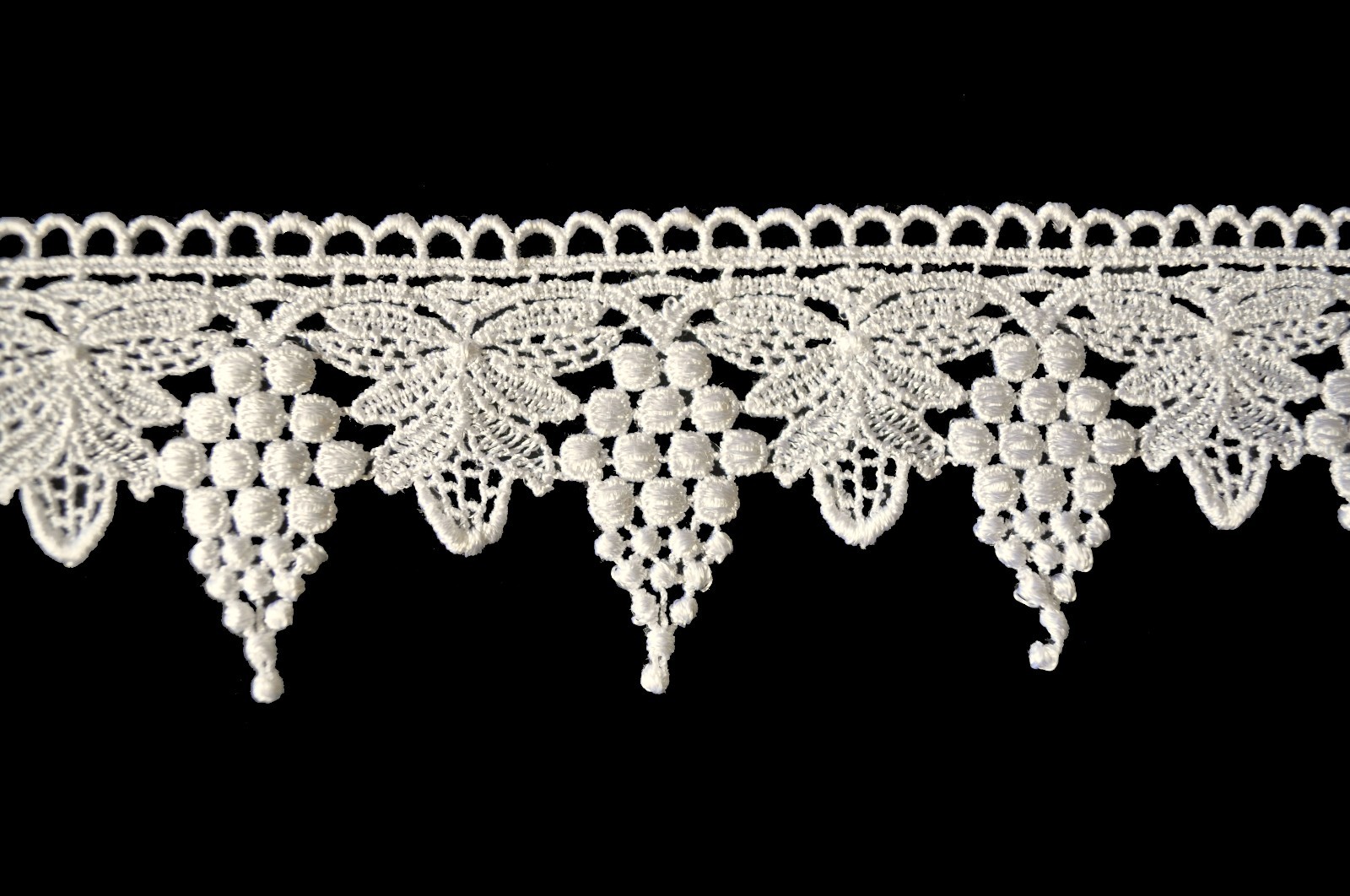 Lily 2.25″ Ivory White Venice Lace Bridal Wedding DIY Trim Grape Vine By Yard
