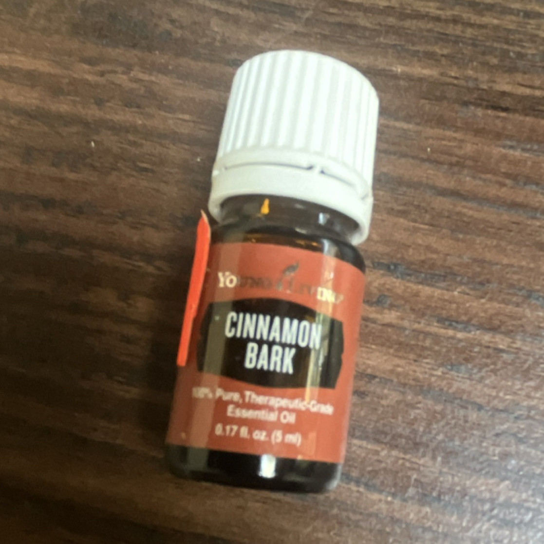 Young Living Cinnamon Bark Essential Oil 0.17 fl oz (5 mL) Bottle