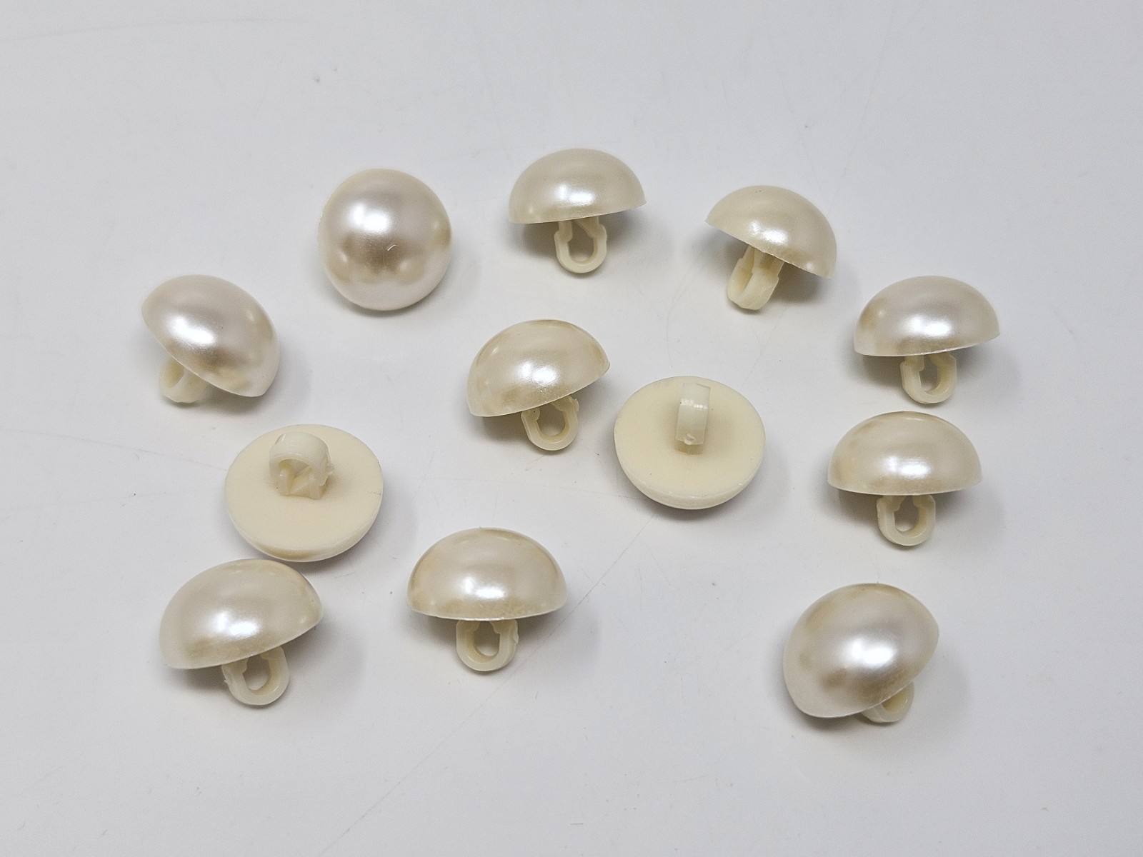 12 pcs VTG Ivory Pearl Shank Buttons Plastic Sewing Dress 14mm Round Domed
