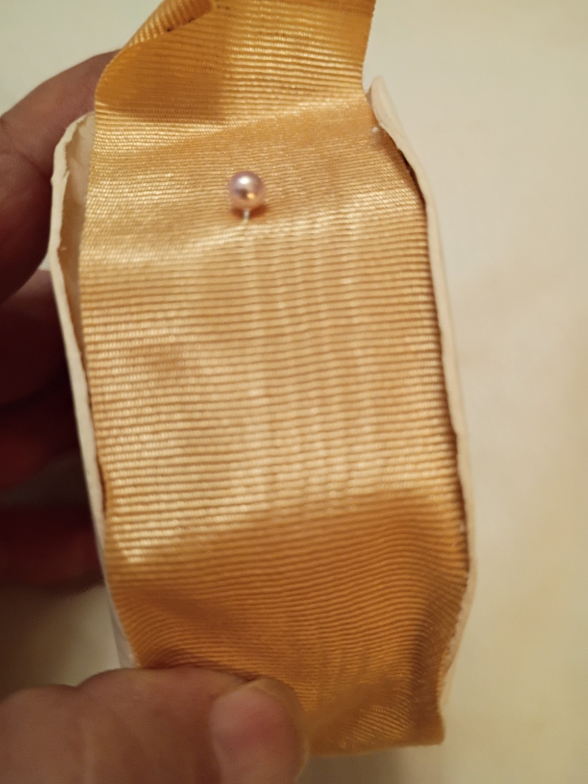 VTG Moire’ Bengaline Ribbon/Rippled Watermark Finish/10 Yds-1.5″Wide/Chamomile