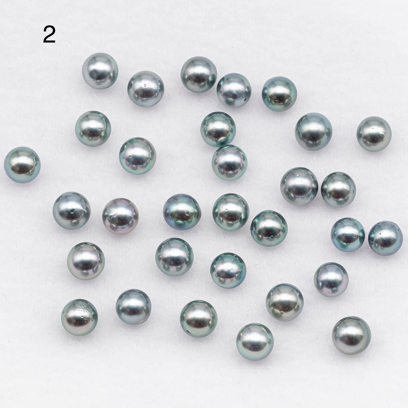 8-11mm Tahitian Pearl Loose Round in Natural Silver or Gray with Blue Overtone,