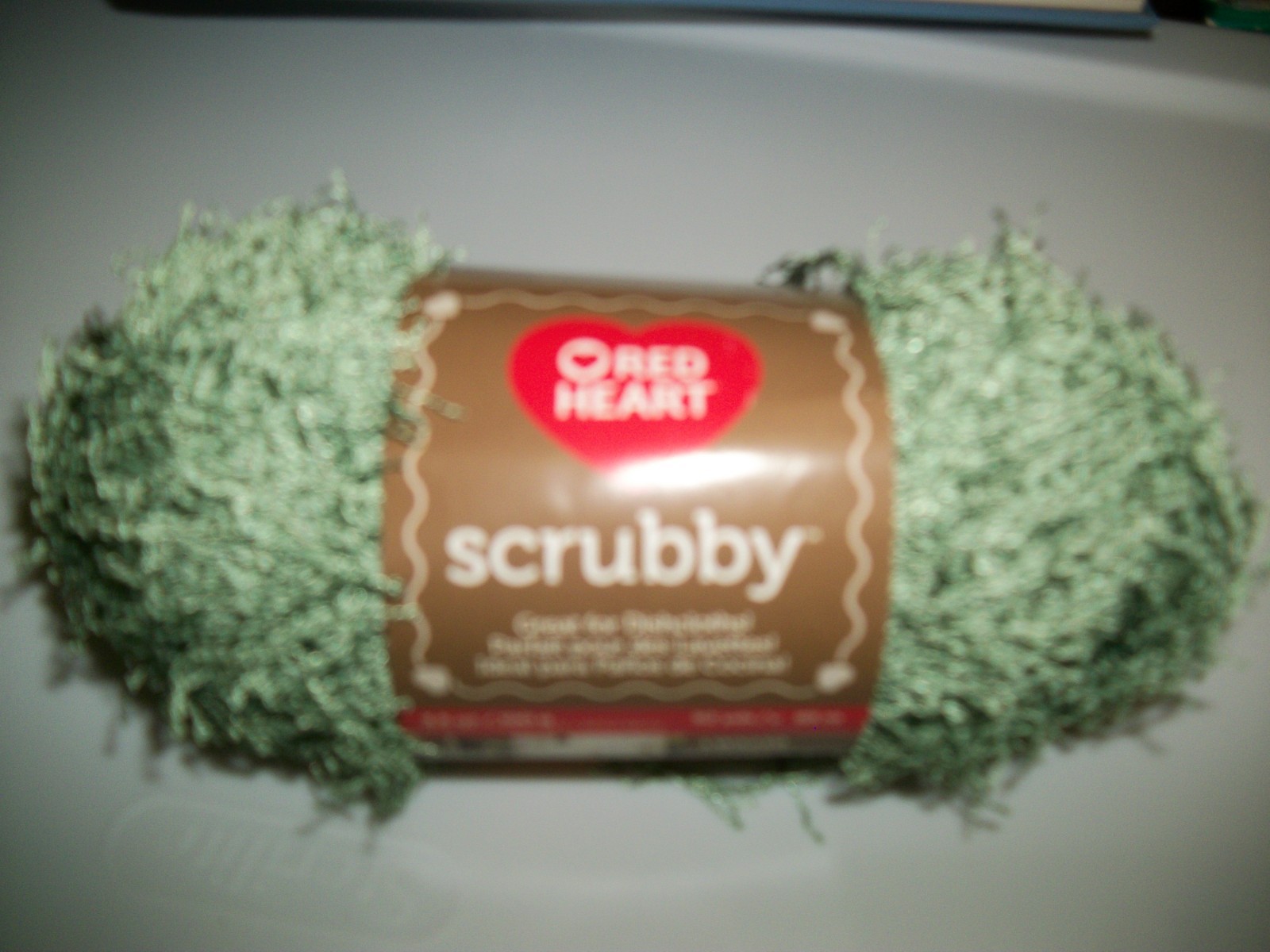 New Red Heart Scrubby Yarn GREEN TEA 92 yds 3.5oz