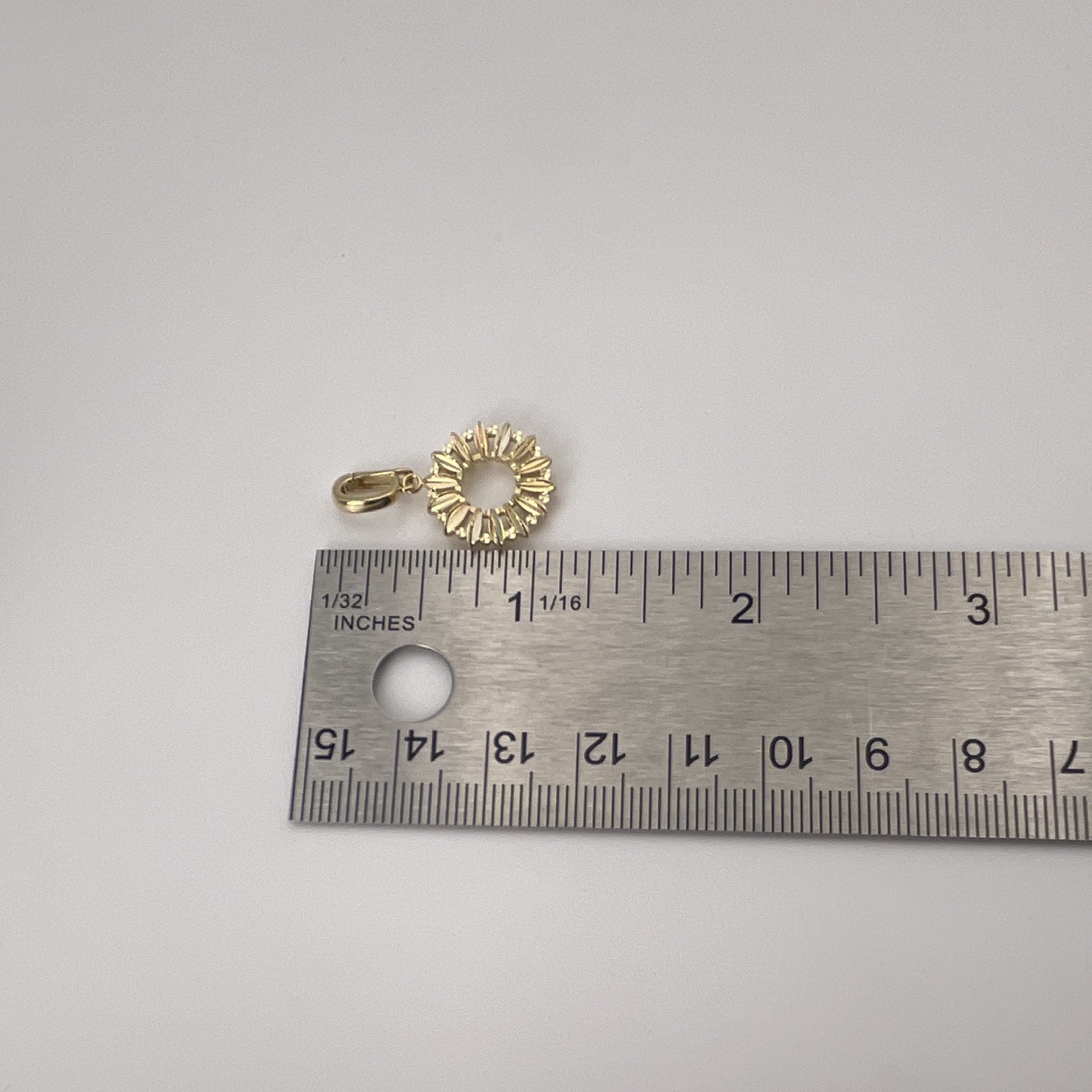 18k Yellow Gold Sun Circle Pendant Charm 2.30g Made in Italy