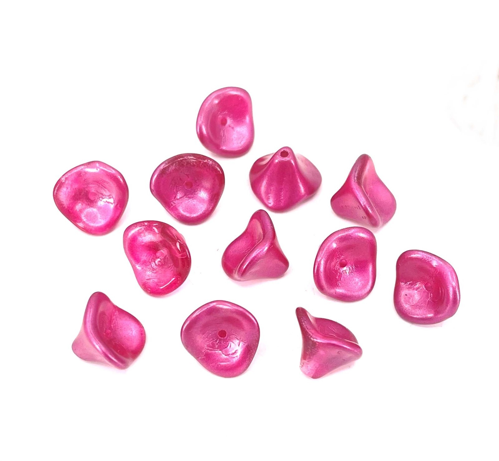 12 Czech Pressed Glass Three Petal Flower Beads Coated – Satin Magenta 12mm