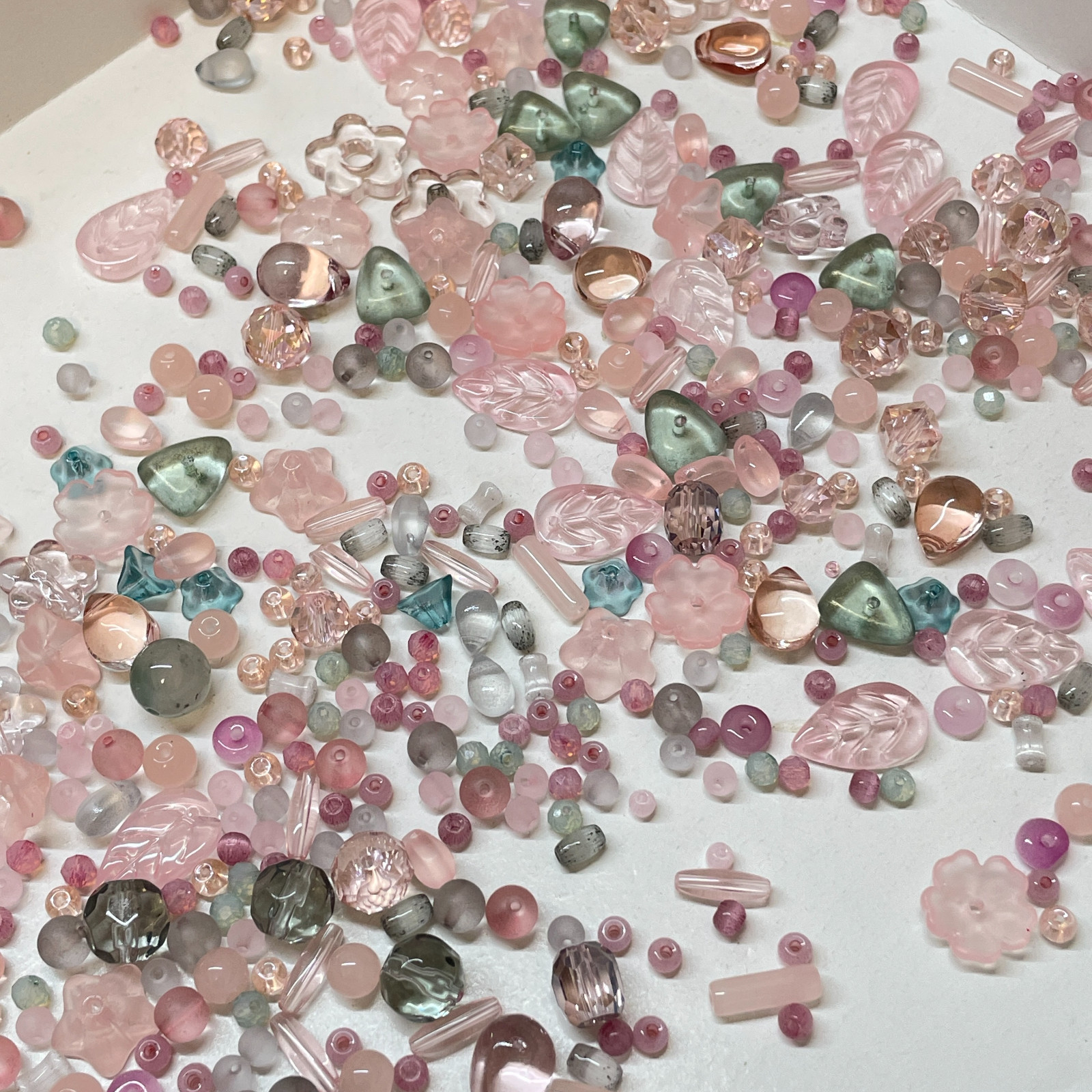 1.7oz Handmade Glass Beads for Jewelry Making – 200 Mixed Styles Assortment