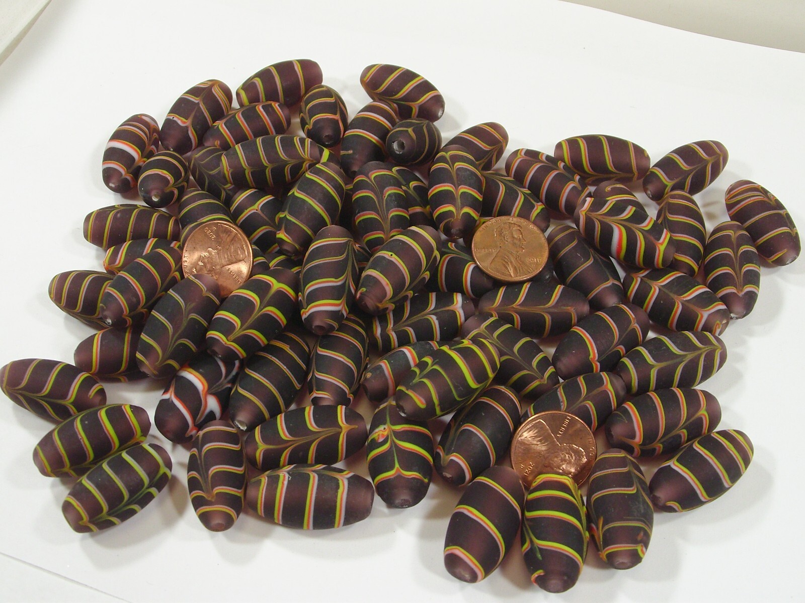 2 Pounds Purple Feather (14mm x 27mm) India Handmade Glass Beads (GP-22) ⭐