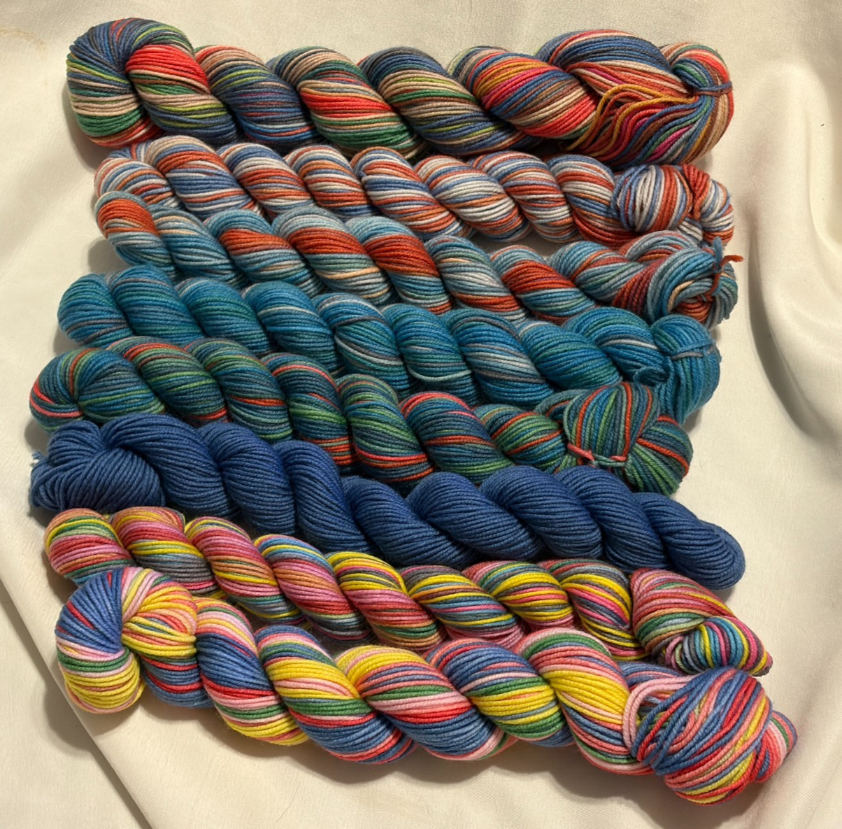 GAUGE DYE WORKS OLIO KIT – Mini Skein Yarns – Merino Twist 7 oz Total Weight NEW