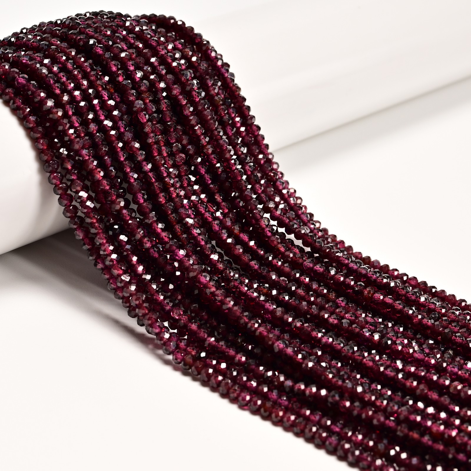 Natural Purple Garnet Faceted Rondelle Beads Size 1.5x3mm 3x4mm 15.5″ Strand