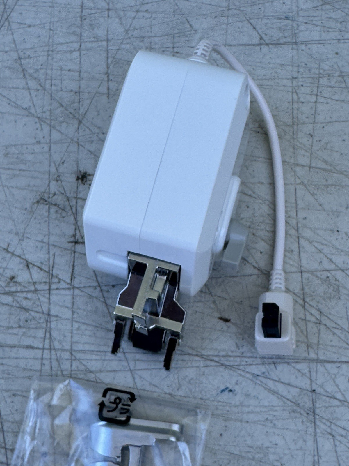 Brother – SA209 – Compact MuVit Motorized Dual Feed Foot BRAND NEW