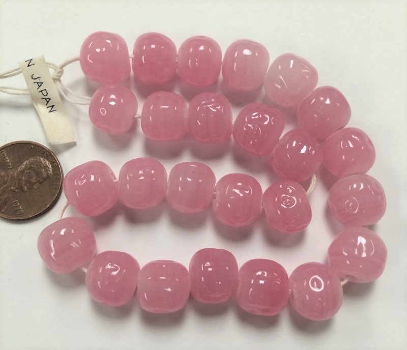 24 VINTAGE JAPAN CHERRY BRAND GLASS ROSE QUARTZ 12mm. BAROQUE ROUND BEADS 4635T