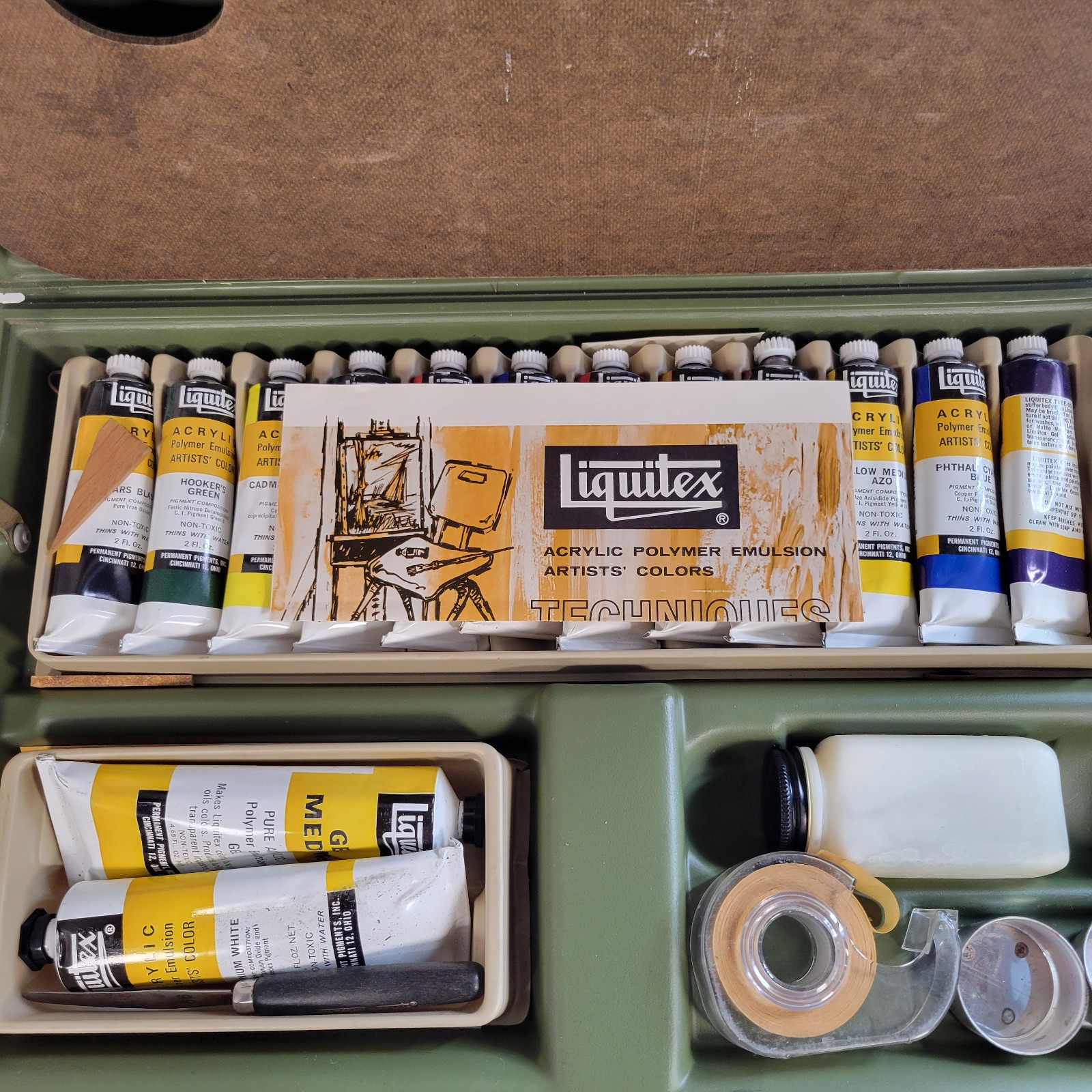 Vintage 1970s Liquitex Acrylic Color Paint Set #312 Permanent Pigments W/Case