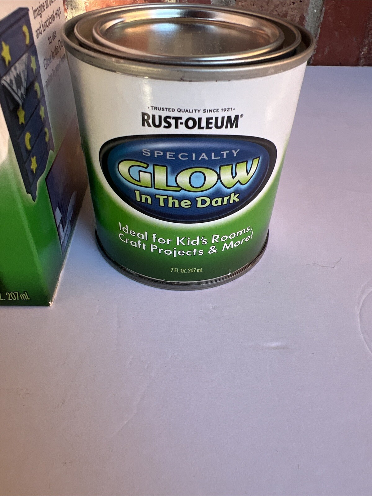 Rust-Oleum 214945 Specialty Glow In The Dark Luminous Latex Paint 7oz NEW