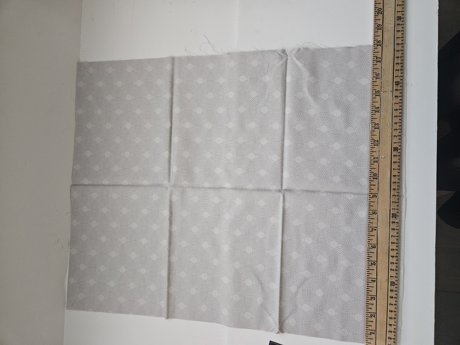 Gardenia Fabrics by Andover 27 PC Fat Quarter Bundle 44 X 18