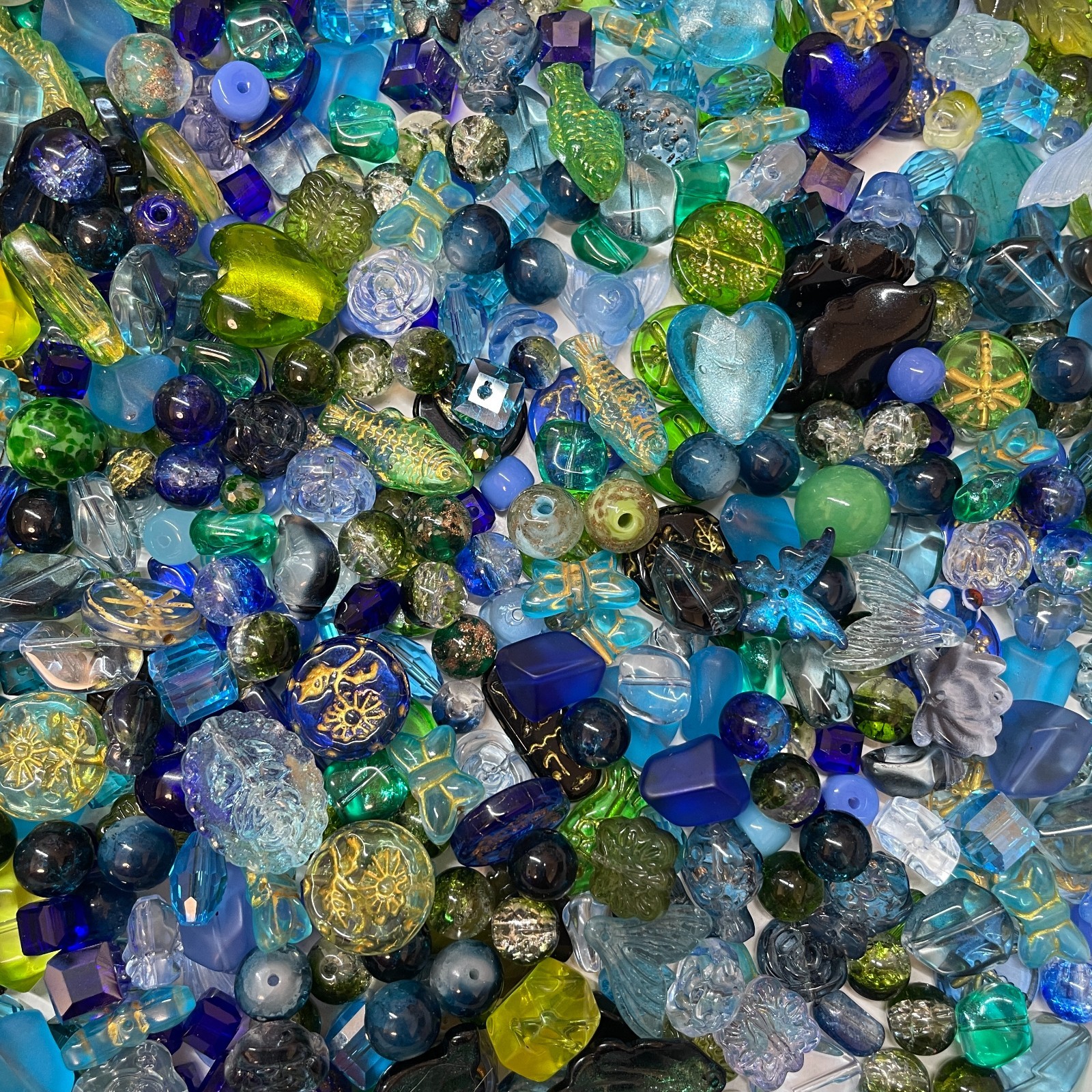 100g Glass beads lot jewelry making mix variety bead supplies Read Description
