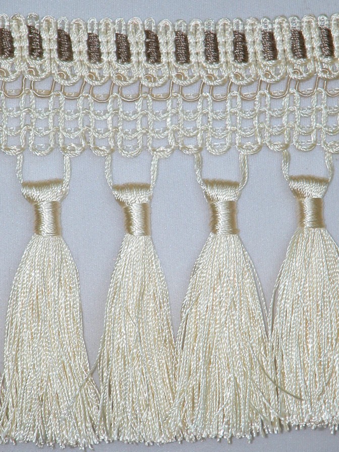 5 1/2″ Luxury Net Tassel Fringe Trim White Ivory and Brown Per Yard