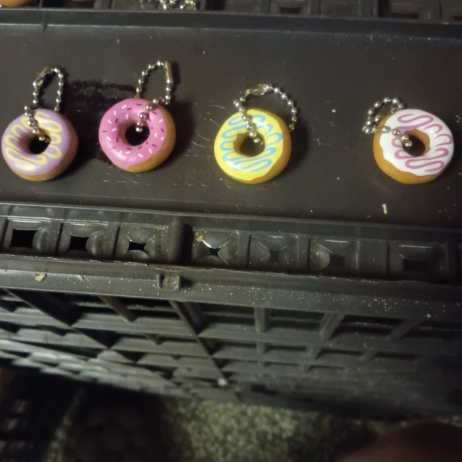 Flatback Embellishments – Donuts – Assorted Colors 10 Pieces