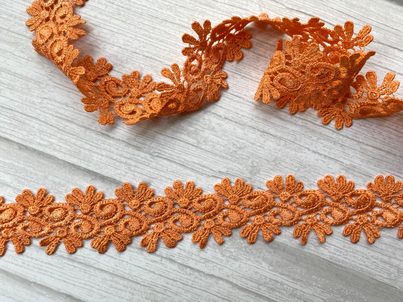 Lily 1.75″ White Ivory Floral Double Scalloped Edge Lace Trim Sewing by Yard